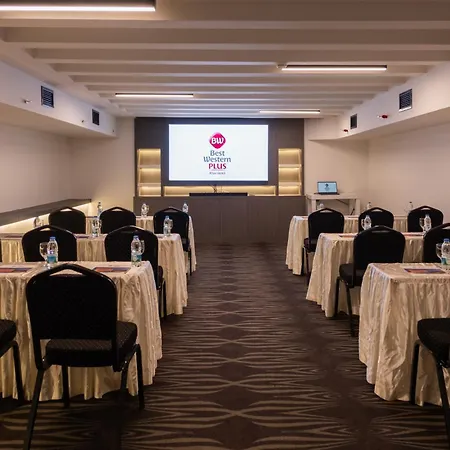 Best Western Plus Khan Hotel-3